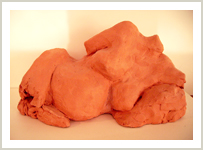 Liegende Schwangere, Ton, 2003 